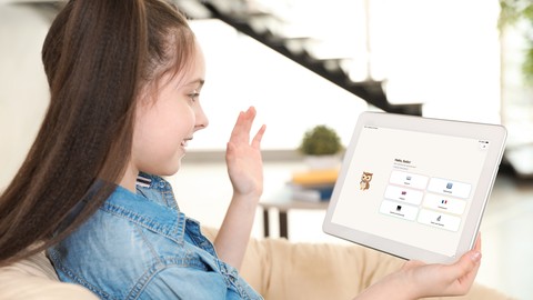 Kind lernt mit Klari auf dem Tablet